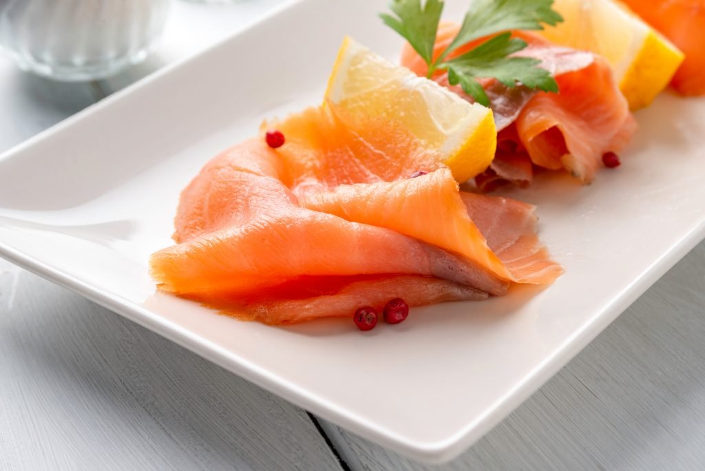 Is the salmon we eat really that pink?  - The woman