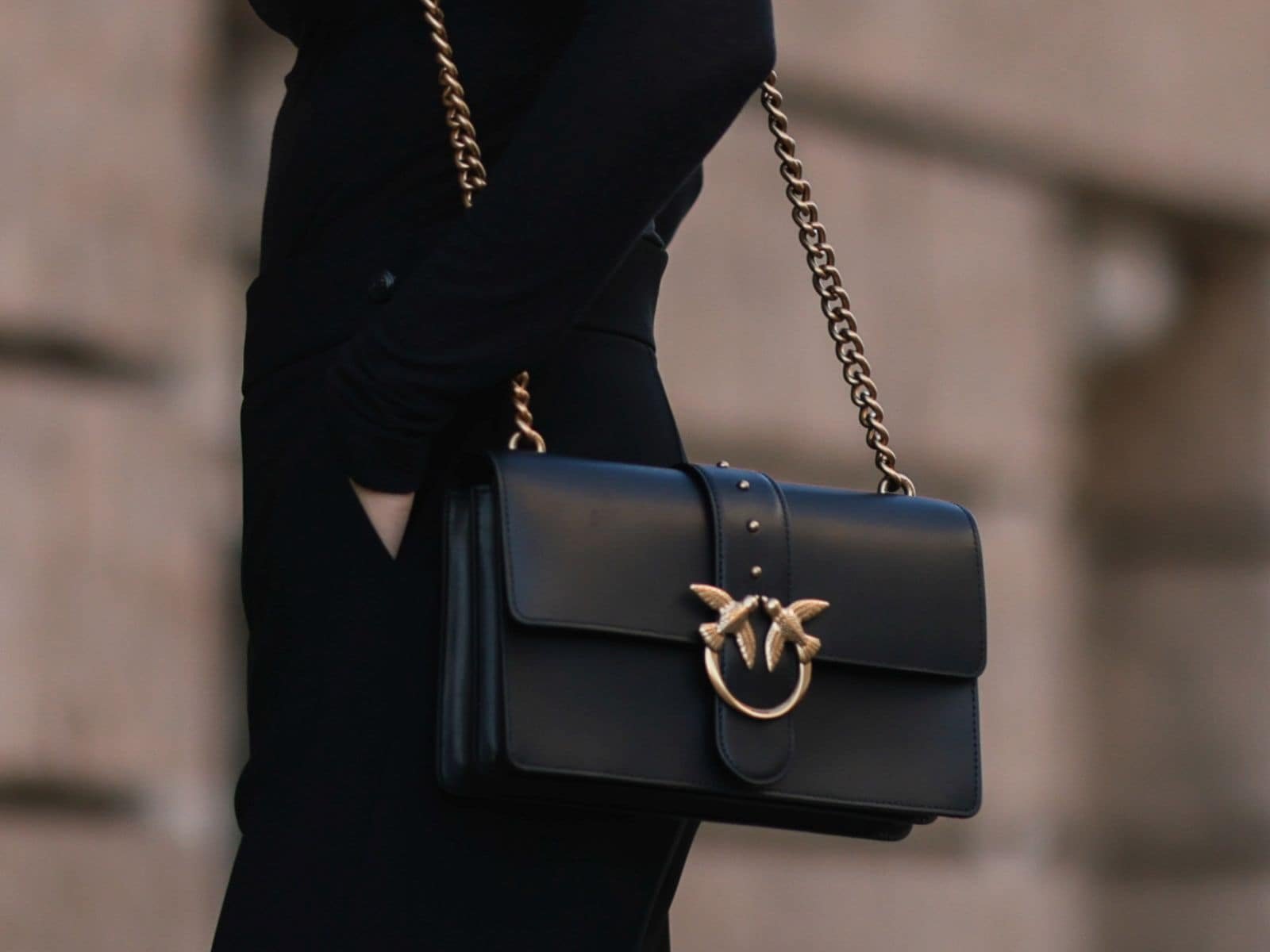 Shoulder bags online: the best for fall - The Wom Fashion